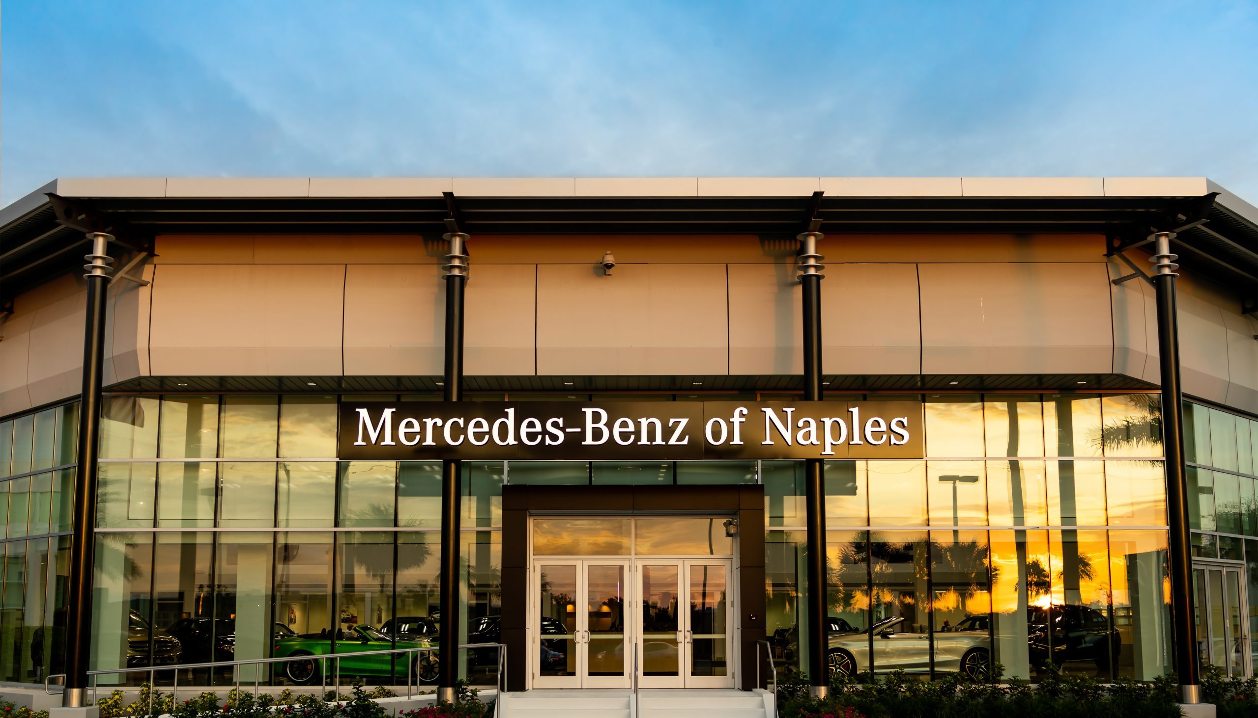 Mercedes-Benz of Naples